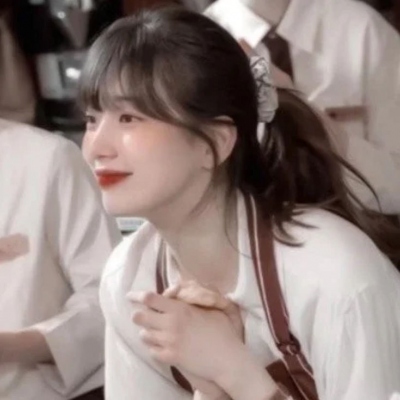 2021最火女生快手头像图片