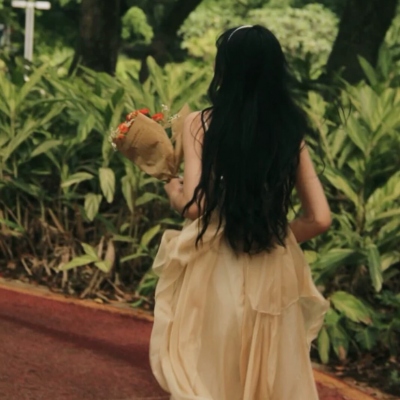 有气质的鲜花美女头像唯美高清图片