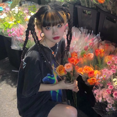 有气质的鲜花美女头像唯美高清图片