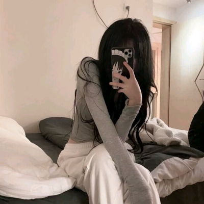 高清好看的高级感头像女富有气质图片