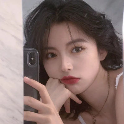 高清漂亮的网图女生头像初恋