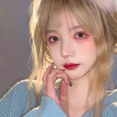 高清漂亮的女生真人头像2021图片