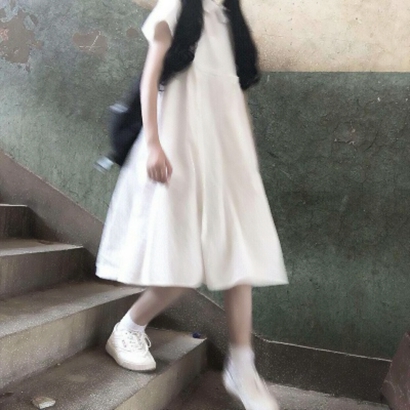 高清不露脸的真人女生头像腿控部位图片