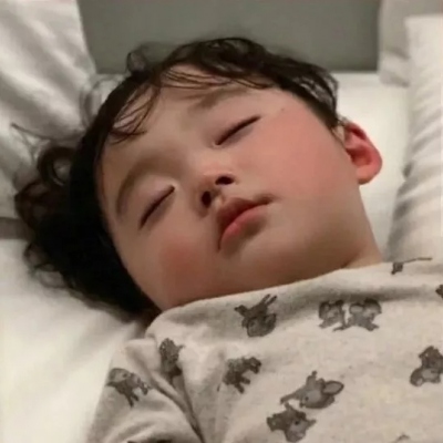 高清一左一右的情头男女情侣可爱图片,情侣头像图片