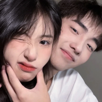 2021真人超酷一人一张情侣头像大全