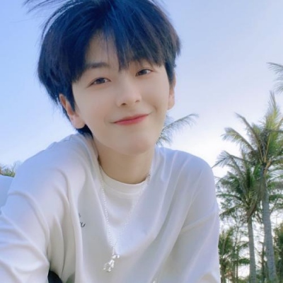 适合暖男用的帅气又很清冷的真人头像