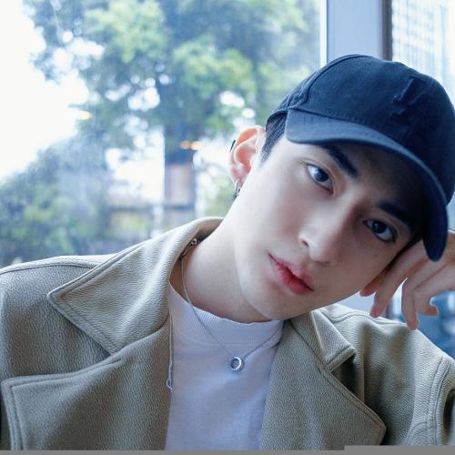 好看唯美意境清新的帅哥头像ins风格送给喜欢的你