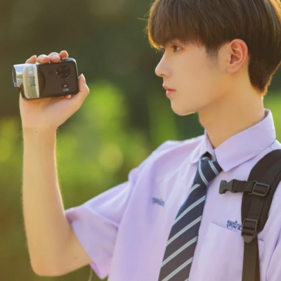 00后男生头像图片帅气