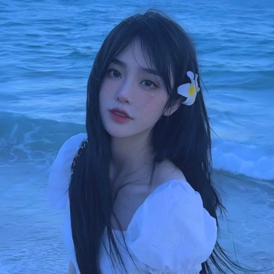 头像图片站在海边女生高清有意境的头像女海边干净气质