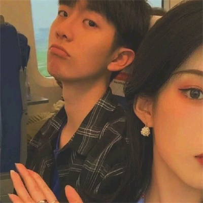 情侣真人背影头像图片合照