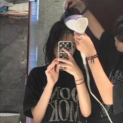 高清好看的亲密情头双人真人图片