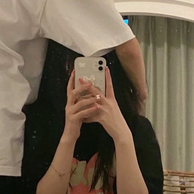 可爱甜蜜的情侣真人头像高清图片