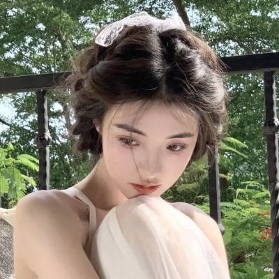 女生头像慵懒偏冷淡风超级好看