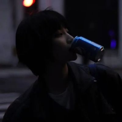 暗黑系超好看男生真人头像大全