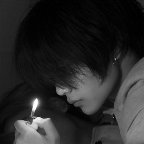 个性混搭系黑白男生头像