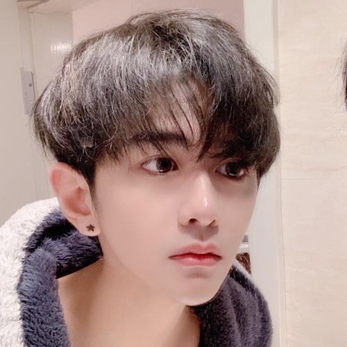 全网也不好找的好看帅哥头像真人头像