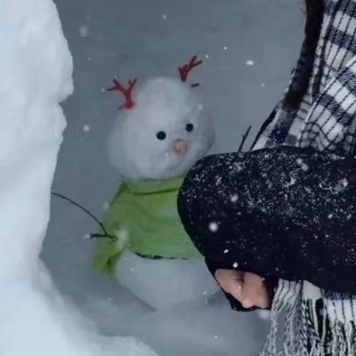 適合冬季用的冬天雪景甜美情侶頭像