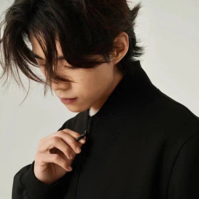 孤独男生头像图片高清