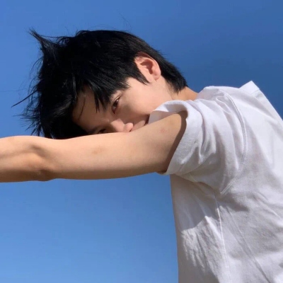 潮流帅气男生图片头像