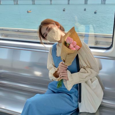 优雅有气质的女生头像图片