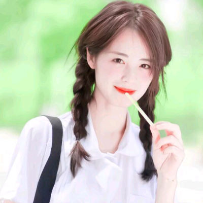 天真漂亮的美女头像图片