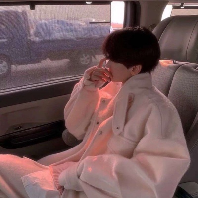 时尚男生头像图片高清