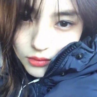 非主流真人女生伤感头像