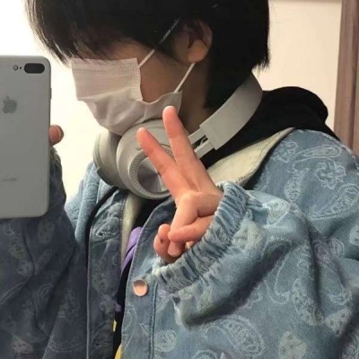 超高冷的男生头像