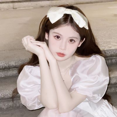 成熟长发美女头像图片高清